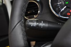 2013款标致3008