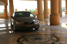 2009款沃尔沃S80L试驾