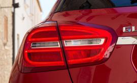 2015款奔驰GLA海外试驾实拍