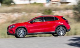 2015款奔驰GLA海外试驾实拍