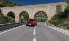 2015款奔驰GLA海外试驾实拍