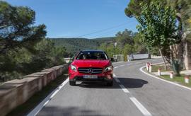 2015款奔驰GLA海外试驾实拍