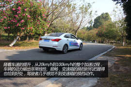 试驾北京现代名图