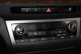 试驾北京现代名图