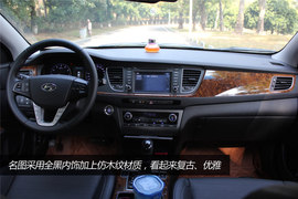 试驾北京现代名图