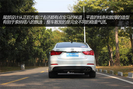 试驾北京现代名图