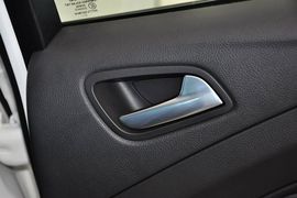 2013款福特翼虎1.6GTDi自动舒适型