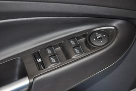 2013款福特翼虎1.6GTDi自动舒适型