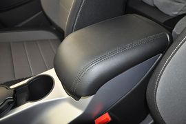 2013款福特翼虎1.6GTDi自动舒适型