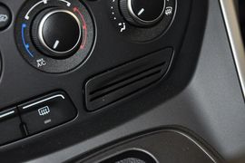 2013款福特翼虎1.6GTDi自动舒适型