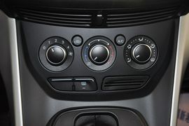 2013款福特翼虎1.6GTDi自动舒适型