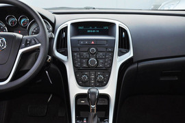 2014款别克英朗XT