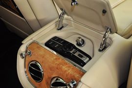 2014款宾利慕尚四季臻华版