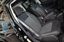 2014款Jeep自由客2.4L