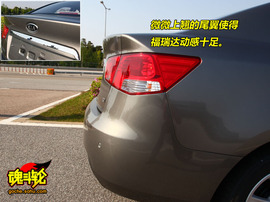 2009款起亚Forte福瑞迪试驾