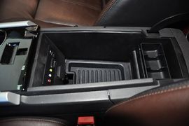 2012款福特锐界2.0T尊锐型