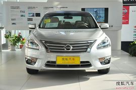 2013款日产天籁2.0L