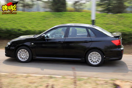 2009款斯巴鲁翼豹WRX试驾