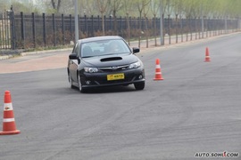 2009款斯巴鲁翼豹WRX试驾