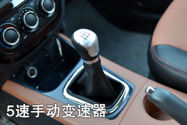 2013款东风风行景逸X5