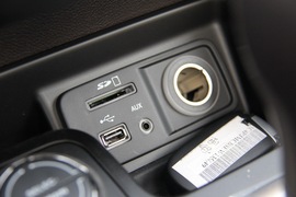 Jeep自由光2.4L西安实拍图