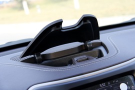 Jeep自由光2.4L西安实拍图