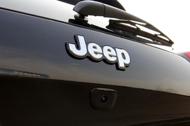 Jeep自由光2.4L西安实拍图