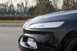Jeep自由光2.4L西安实拍图
