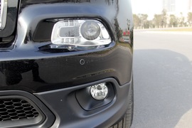 Jeep自由光2.4L西安实拍图