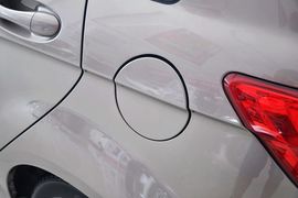 2013款北京汽车E130手动乐天型