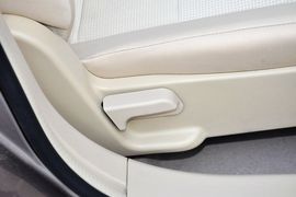 2013款北京汽车E130手动乐天型