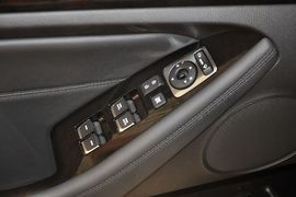 2013款起亚凯尊2.4L