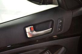 2013款起亚凯尊2.4L