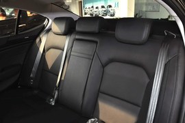 2013款起亚凯尊2.4L