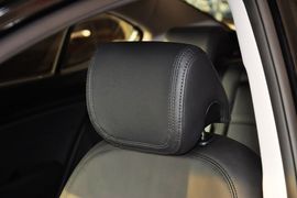 2013款起亚凯尊2.4L