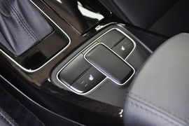 2013款起亚凯尊2.4L
