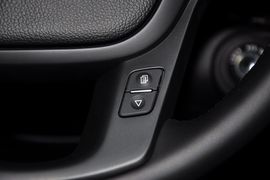 2013款起亚凯尊2.4L