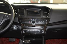 2013款起亚凯尊2.4L
