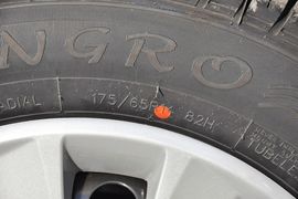 2013款北京汽车E130手动乐天型