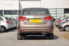 2013款北京汽车E130手动乐天型