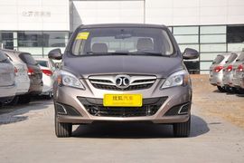 2013款北京汽车E130手动乐天型