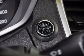 2013款福特翼搏1.5L