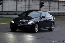 宝马325i