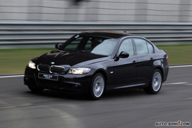 宝马325i