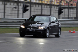 宝马325i