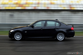 宝马325i