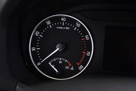 2014款斯柯达明锐1.6L手自一体逸致版