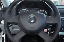 2014款斯柯达明锐1.6L手自一体逸致版