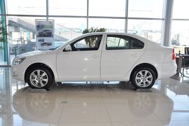 2014款斯柯达明锐1.6L手自一体逸致版