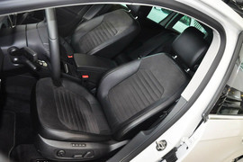 2012款大众迈腾旅行轿车2.0TSI